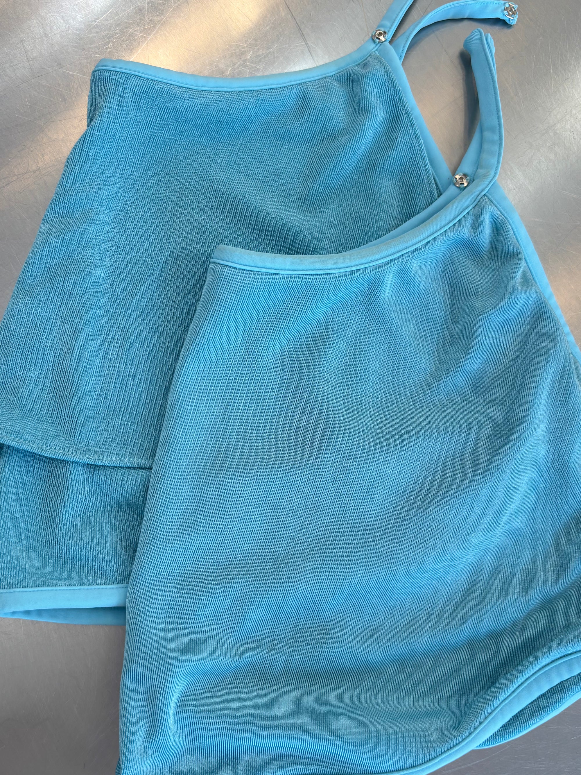 Reversible Flutter Sleeve
