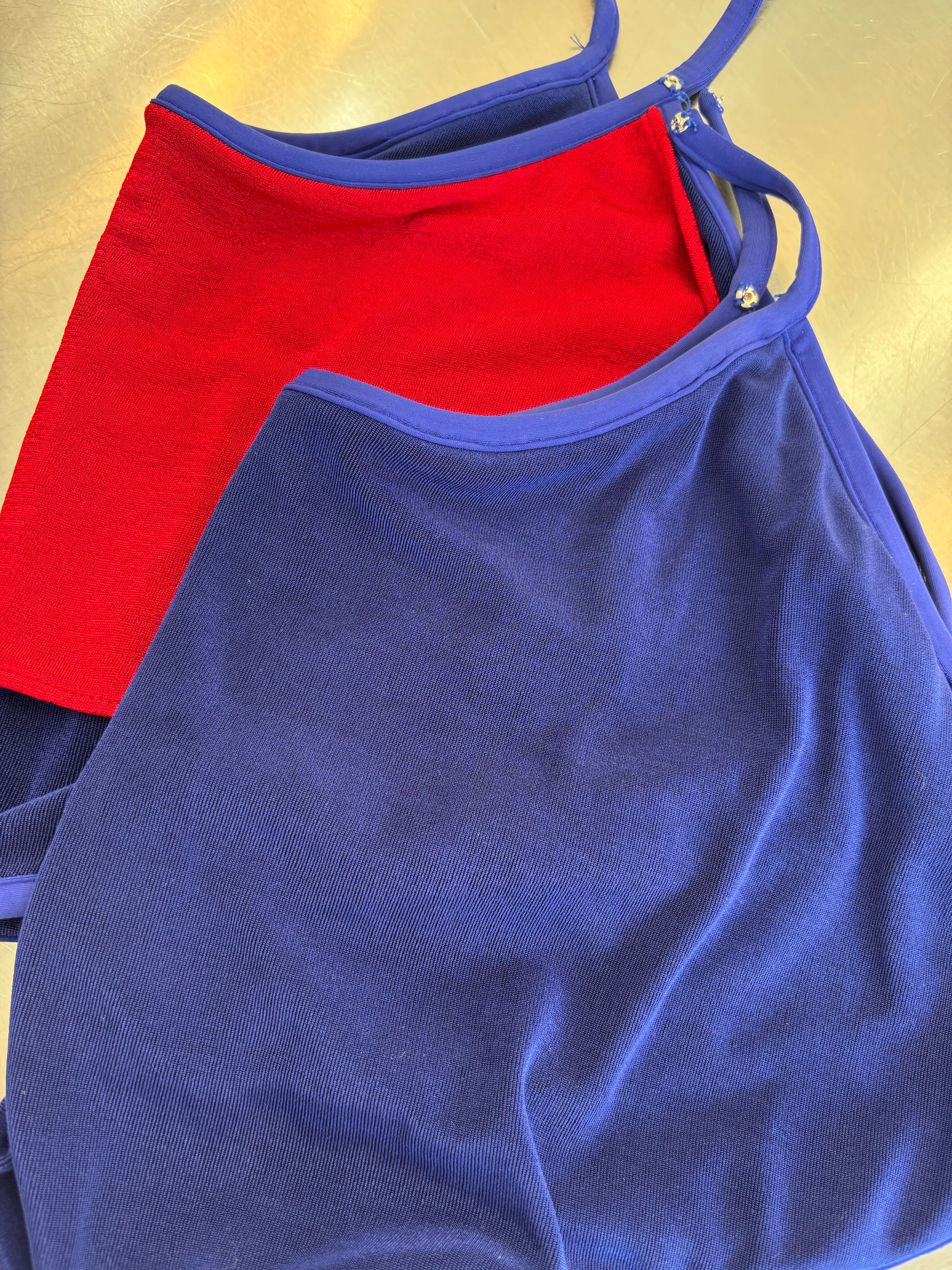 Reversible Flutter Sleeve